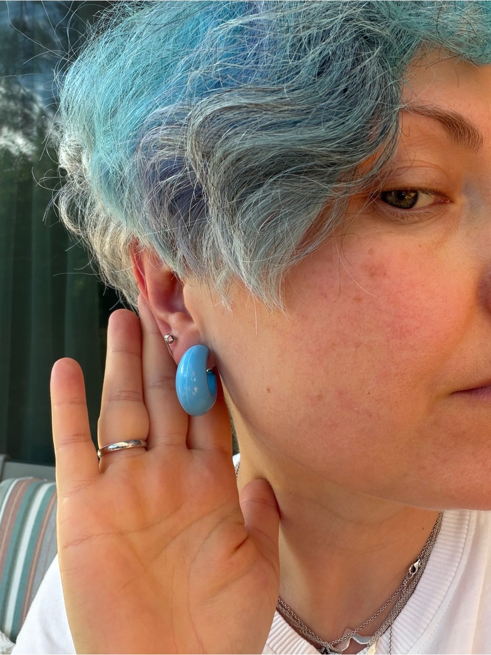Sky Blue Clip-On Hoop Earrings Chunky Retro - Picture 4 of 6